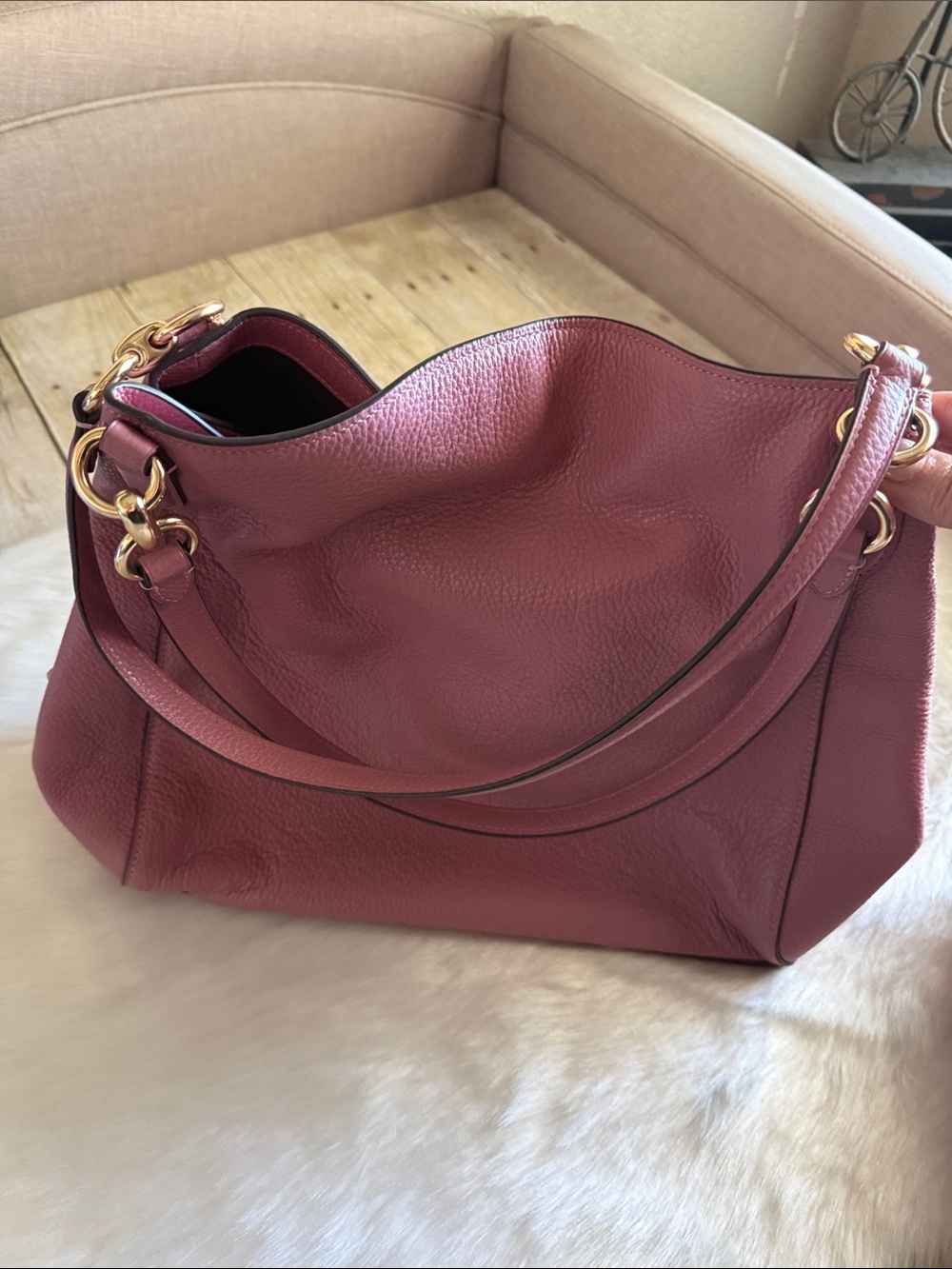 Coach Erin Peony Shoulder Bag, Coach Slim Envelope Peony Wallet & Coach Cosmetic - Picture 11 of 11